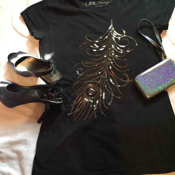 Vintage tee with a beautiful peacock feather - Picture 2 of 3